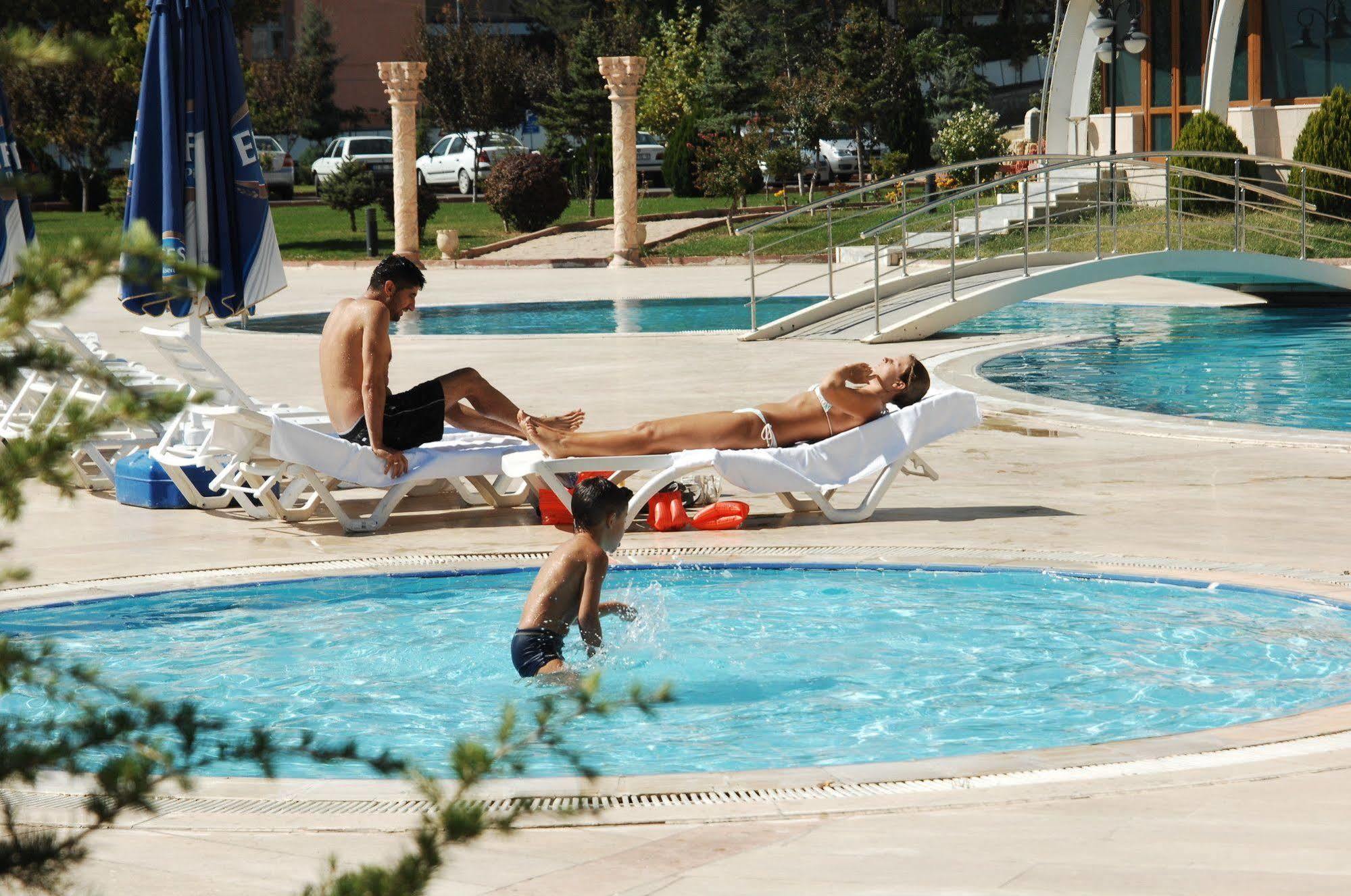 Akgun Elazig Hotel Exterior foto